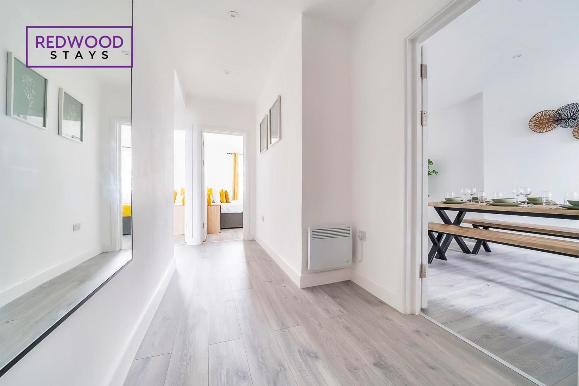 Brand New, 2 Bed 1 Bath, Modern Town Center Apartment, Free Wifi & Netflix By Redwood Stays Aldershot Exteriör bild