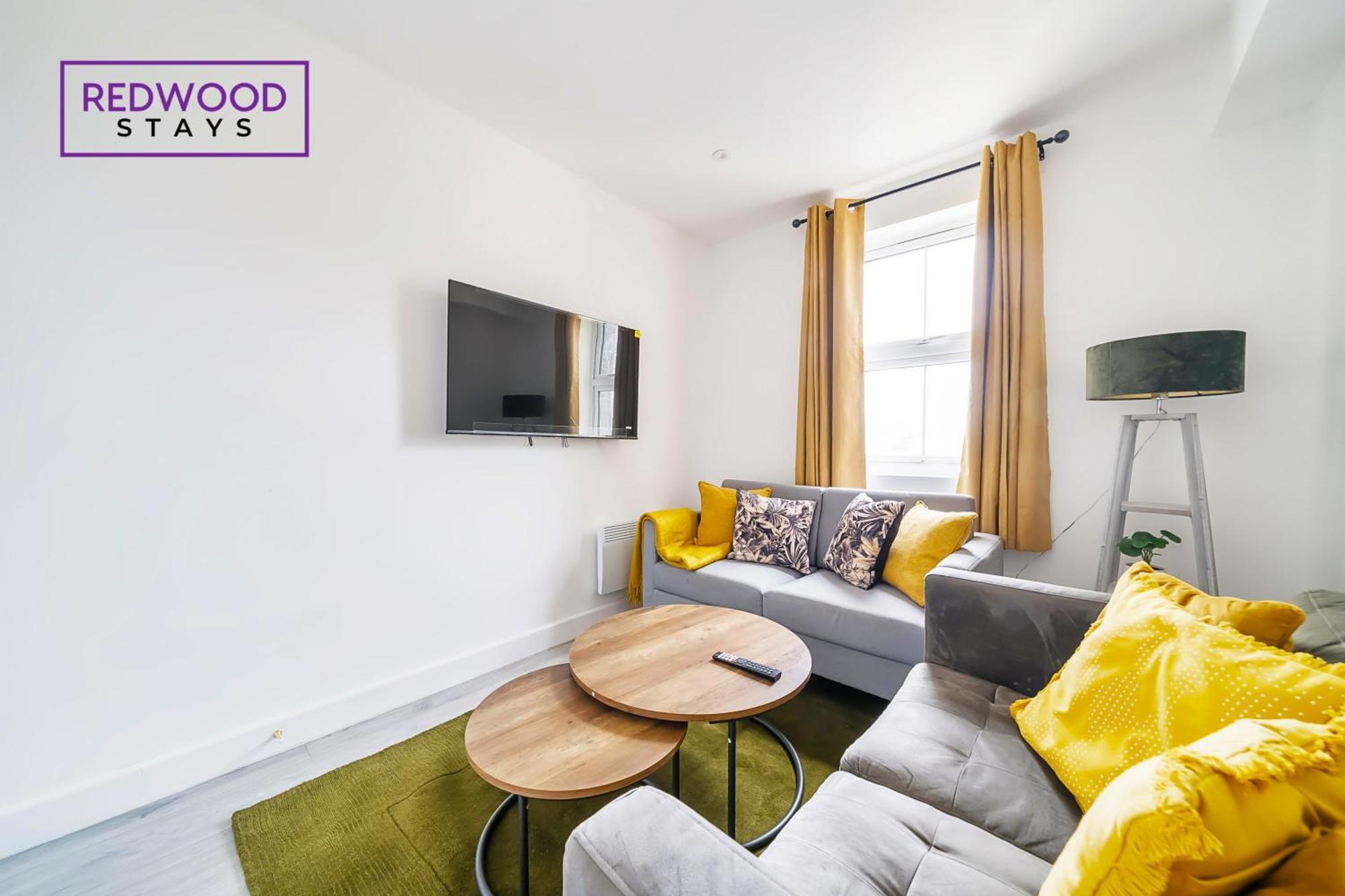 Brand New, 2 Bed 1 Bath, Modern Town Center Apartment, Free Wifi & Netflix By Redwood Stays Aldershot Exteriör bild